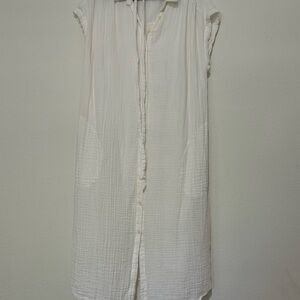 Old Navy White Sleeveless Dress